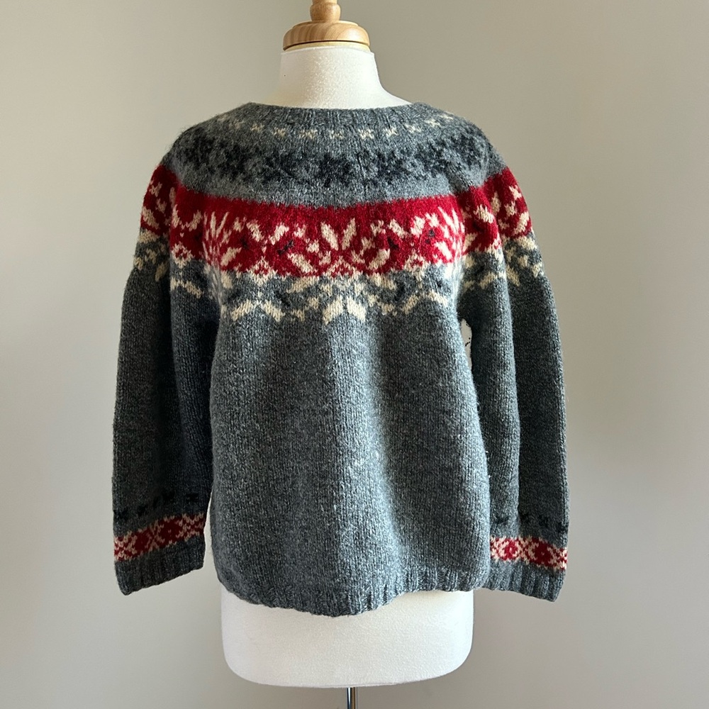 Eddie Bauer Gray and Red Patterned Sweater
